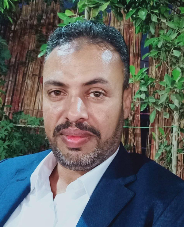 متخصص